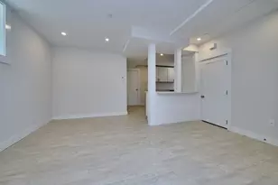 17 Macarthur St, Somerville, MA 02143 - Photo 5