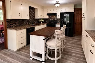 10 Garrison Heights Dr, Oxford, MA 01540 - Photo 11