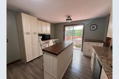 10 Garrison Heights Drive, Oxford, MA 01540 - Photo 11