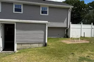 34 Petipas Ln, Randolph, MA 02368 - Photo 17