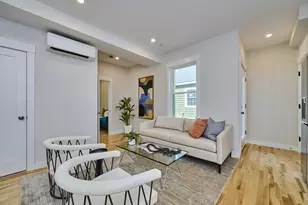 17 Macarthur St, Somerville, MA 02143 - Photo 7