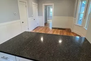 9-1/2 E Collins St, Salem, MA 01970 - Photo 3