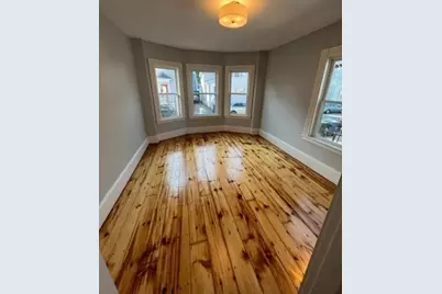 9-1/2 E Collins St #1, Salem, MA 01970 - Photo 7