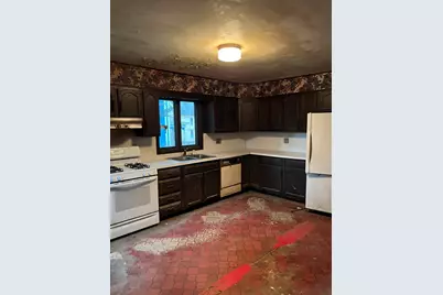 28 Grove Street, Orange, MA 01364 - Photo 5