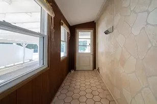 12 Melrose Ave, Dartmouth, MA 02747 - Photo 25