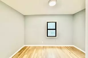 15 Berwick St, Melrose, MA 02176 - Photo 9