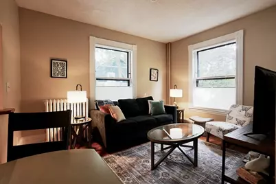 83 Pleasant St #3, Marblehead, MA 01945 - Photo 5