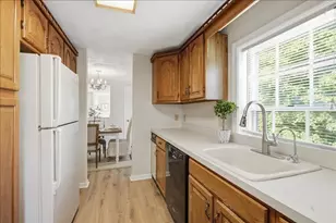 53 Front St, Beverly, MA 01915 - Photo 17