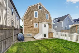 141 Rounds St, New Bedford, MA 02740 - Photo 11