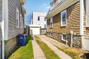 141 Rounds St, New Bedford, MA 02740 - Photo 5