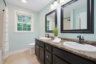 7 Stanley Cir, Mansfield, MA 02048 - Photo 23