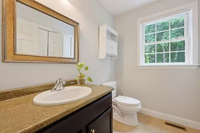 7 Stanley Cir, Mansfield, MA 02048 - Photo 15