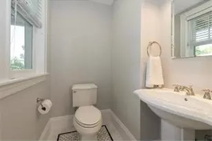 61 Marlboro St, Belmont, MA 02478 - Photo 7