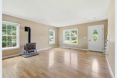9 Rock Marsh Rd #B, Wareham, MA 02571 - Photo 7