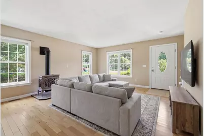 9 Rock Marsh Rd #B, Wareham, MA 02571 - Photo 11