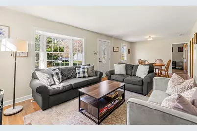 5 Pershing Ave, Acushnet, MA 02743 - Photo 13