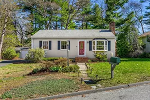 5 Pershing Ave, Acushnet, MA 02743 - Photo 3