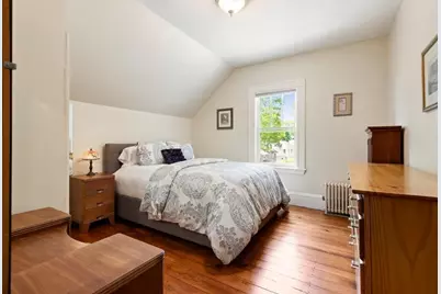 42 Lawrence St, Waltham, MA 02451 - Photo 27