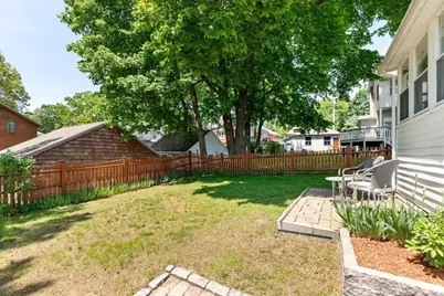 42 Lawrence St, Waltham, MA 02451 - Photo 35