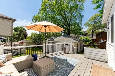 42 Lawrence St, Waltham, MA 02451 - Photo 37