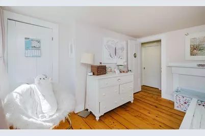 423 South St, Holliston, MA 01746 - Photo 25