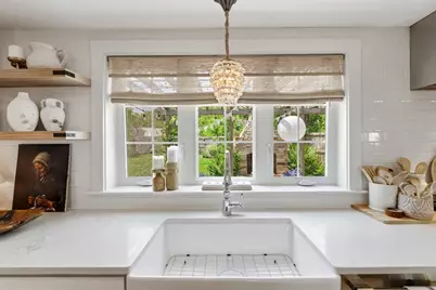 174 Water St, Newburyport, MA 01950 - Photo 9