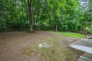 37 Bridge St, Monson, MA 01057 - Photo 29