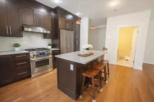 9 Montague St, Cambridge, MA 02139 - Photo 1