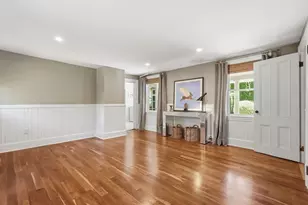215 North St, Northampton, MA 01060 - Photo 9