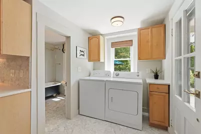 215 North St, Northampton, MA 01060 - Photo 13