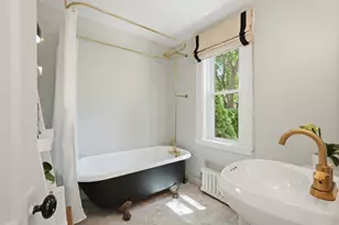 215 North St, Northampton, MA 01060 - Photo 15