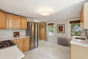 215 North St, Northampton, MA 01060 - Photo 11