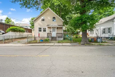 8 Myrtle St, Lynn, MA 01905 - Photo 25