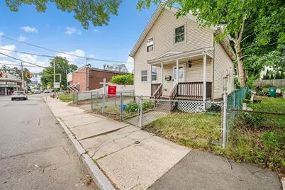 8 Myrtle St, Lynn, MA 01905 - Photo 27