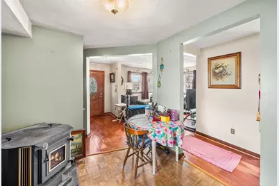 8 Myrtle St, Lynn, MA 01905 - Photo 11