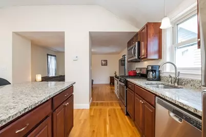 7 Park St, Melrose, MA 02176 - Photo 27