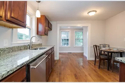 7 Park St, Melrose, MA 02176 - Photo 9
