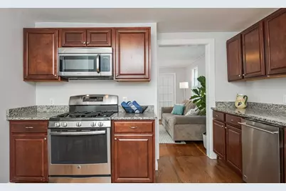 7 Park St, Melrose, MA 02176 - Photo 13