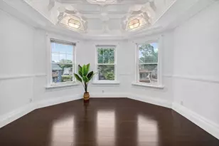225 Grove St, Melrose, MA 02176 - Photo 25