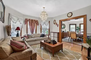 225 Grove St, Melrose, MA 02176 - Photo 13