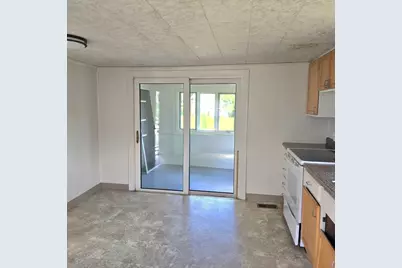 3 Prentice St, Grafton, MA 01536 - Photo 13