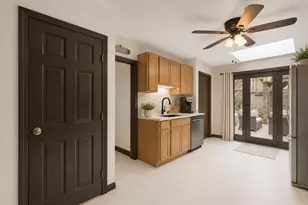 21 Fells Ave, Medford, MA 02155 - Photo 9