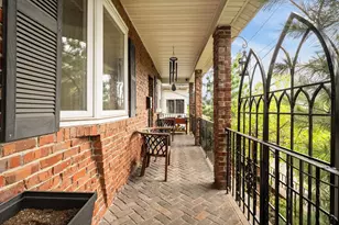 21 Fells Ave, Medford, MA 02155 - Photo 5