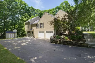 47 Old Village Rd, Sturbridge, MA 01566 - Photo 37