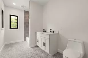 127 R Beach St, Sharon, MA 02067 - Photo 27