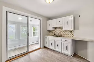 11 Pinkert St, Medford, MA 02155 - Photo 7