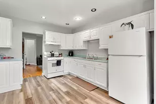 11 Pinkert St, Medford, MA 02155 - Photo 23