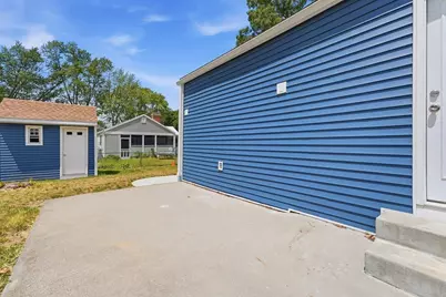 85 Barbara St, Chicopee, MA 01020 - Photo 5