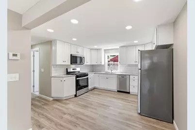 85 Barbara St, Chicopee, MA 01020 - Photo 13