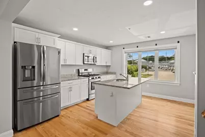 55 Plymouth St #J35, Whitman, MA 02382 - Photo 9